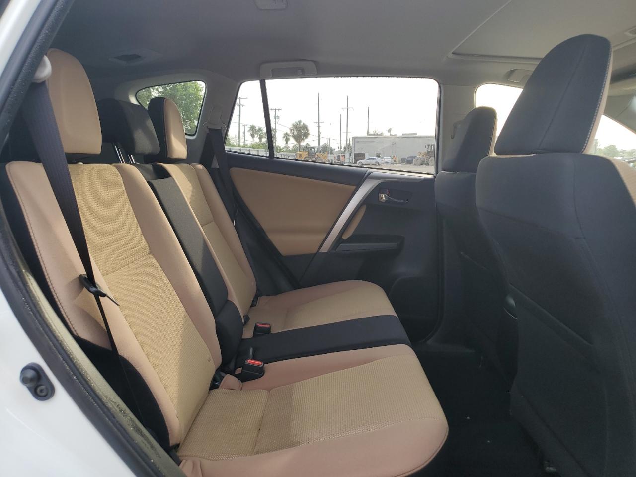 2017 Toyota Rav4 Xle VIN: JTMRFREV0HJ702520 Lot: 67694554