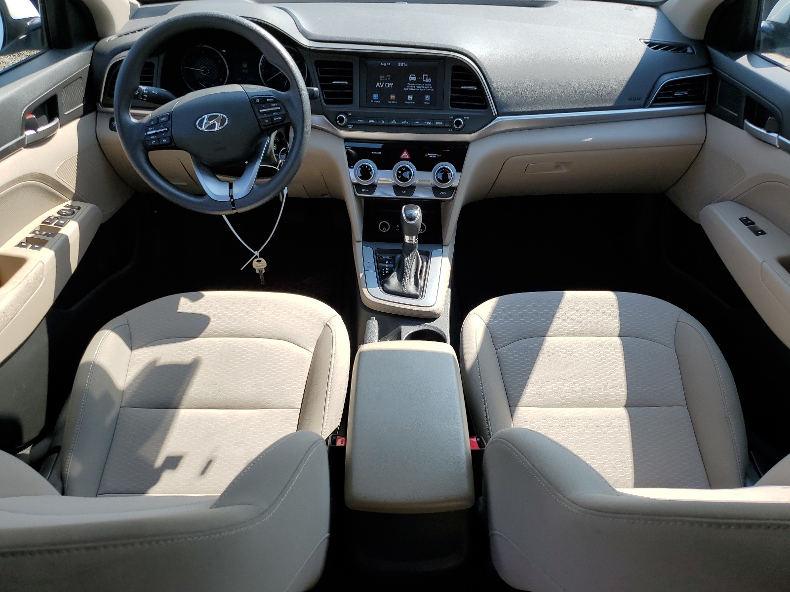 5NPD84LF7KH472901 2019 Hyundai Elantra Sel