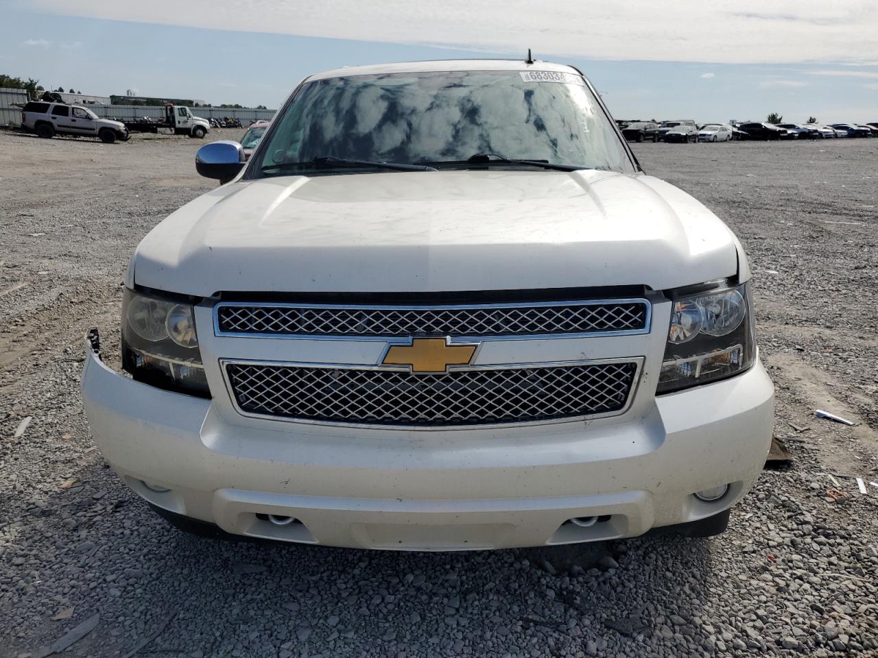 VIN 1GNSKKE70DR157802 2013 CHEVROLET SUBURBAN no.5