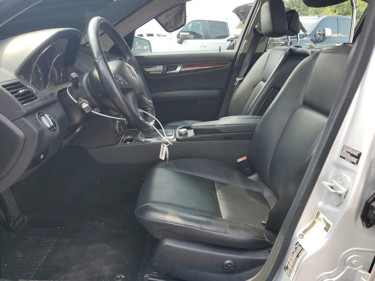 2010 Mercedes-Benz C 300 4Matic VIN: WDDGF8BB1AF525096 Lot: 65116394