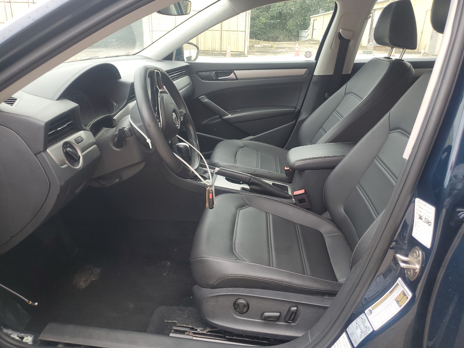 1VWSA7A33NC004697 2022 Volkswagen Passat Se