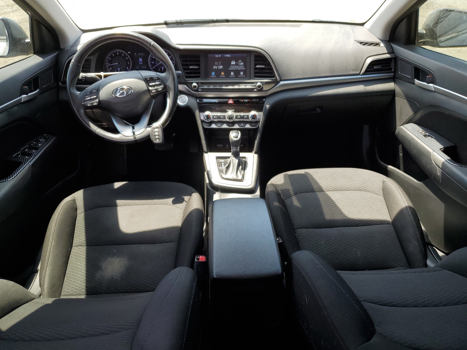 5NPD84LF0KH469743 2019 Hyundai Elantra Sel