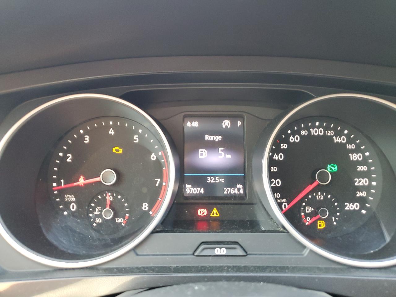 3VV2B7AX4KM180110 2019 Volkswagen Tiguan Se