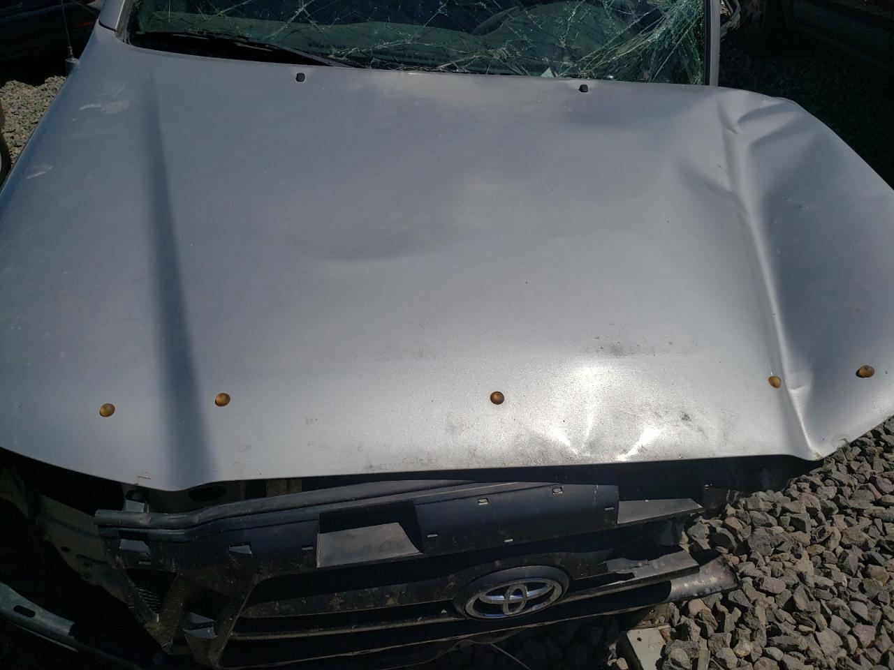2005 Toyota Tacoma - Image 11