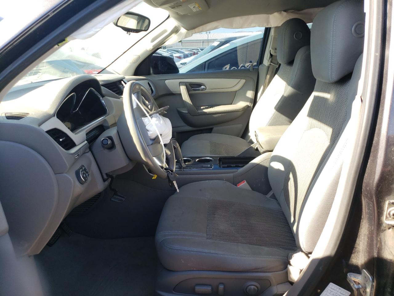 2015 Chevrolet Traverse - Image 7