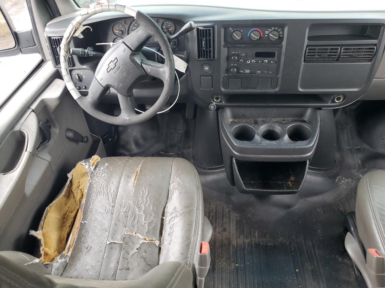 2005 Chevrolet Express G1500 VIN: 1GCFG15X351189214 Lot: 66755454