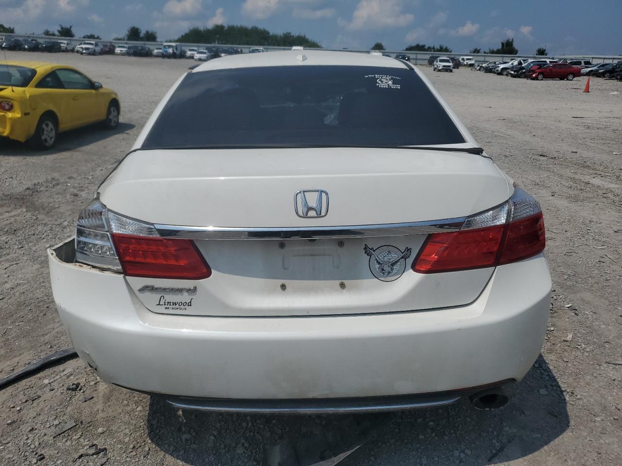 VIN 1HGCR2F86DA163765 2013 HONDA ACCORD no.6