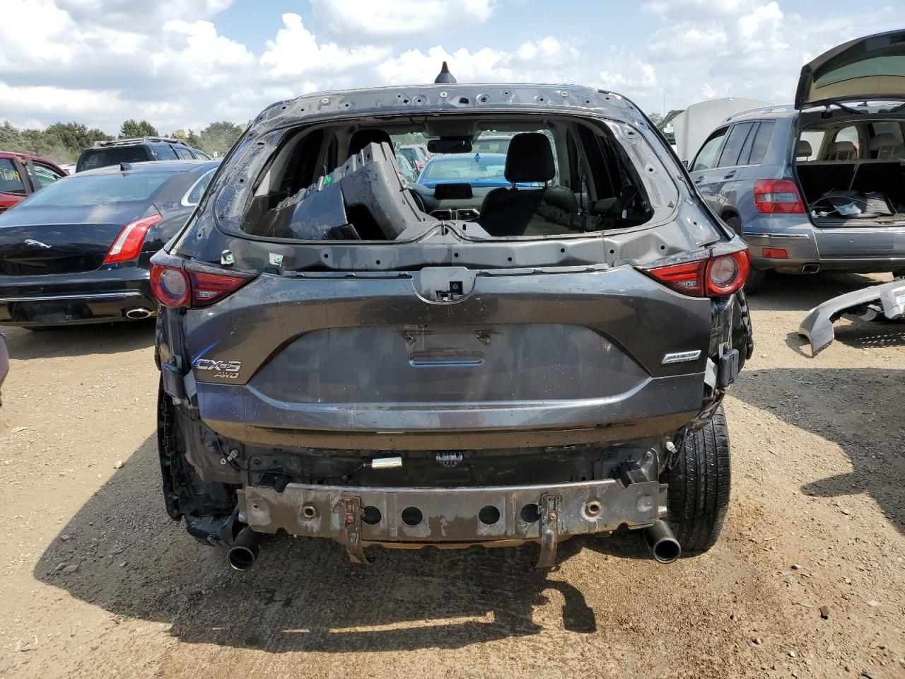 2017 Mazda Cx-5 Grand Touring VIN: JM3KFBDL8H0108585 Lot: 68753724