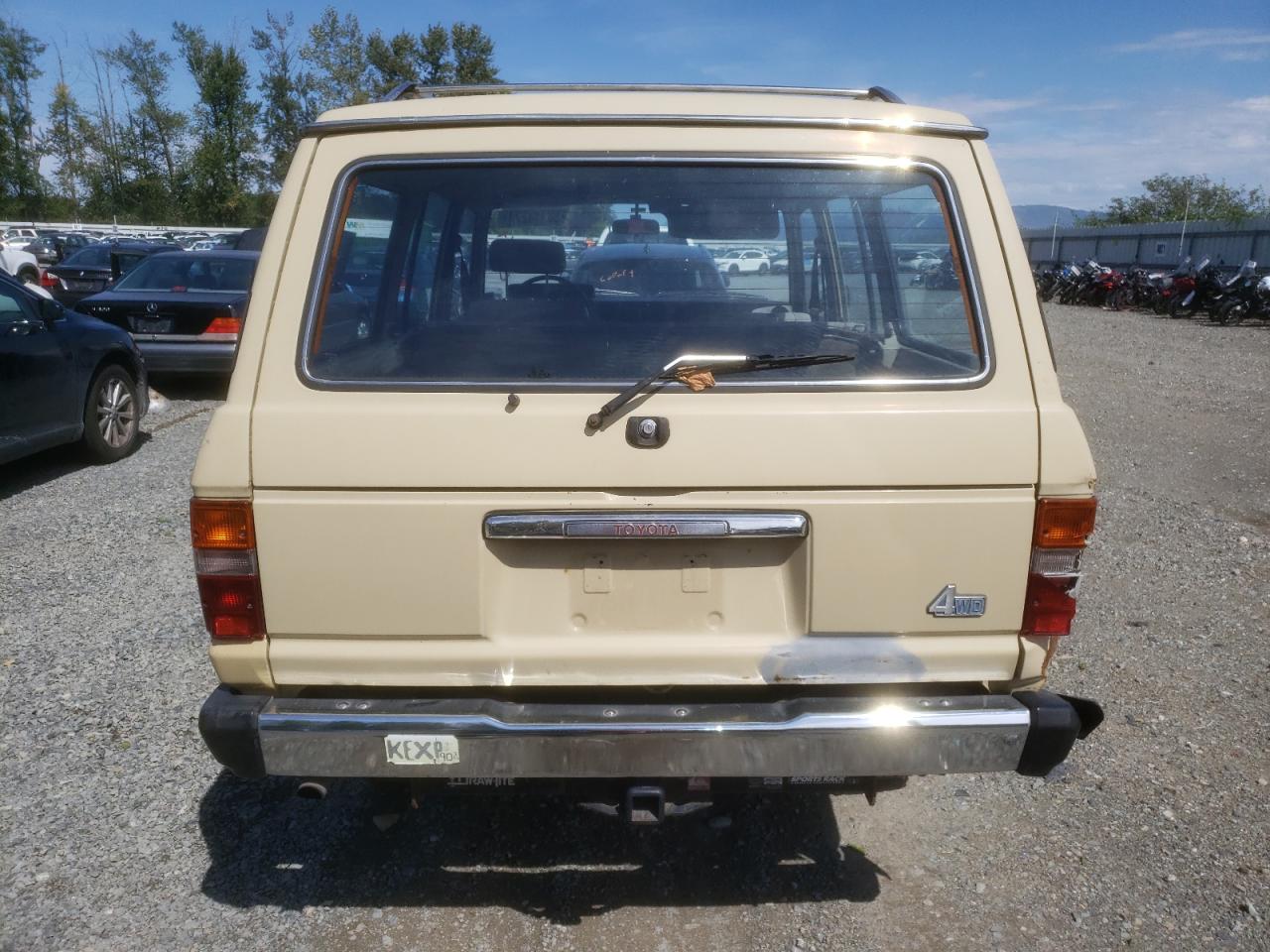 1984 Toyota Land Cruiser Fj60 VIN: JT3FJ60G4E0092281 Lot: 68113274