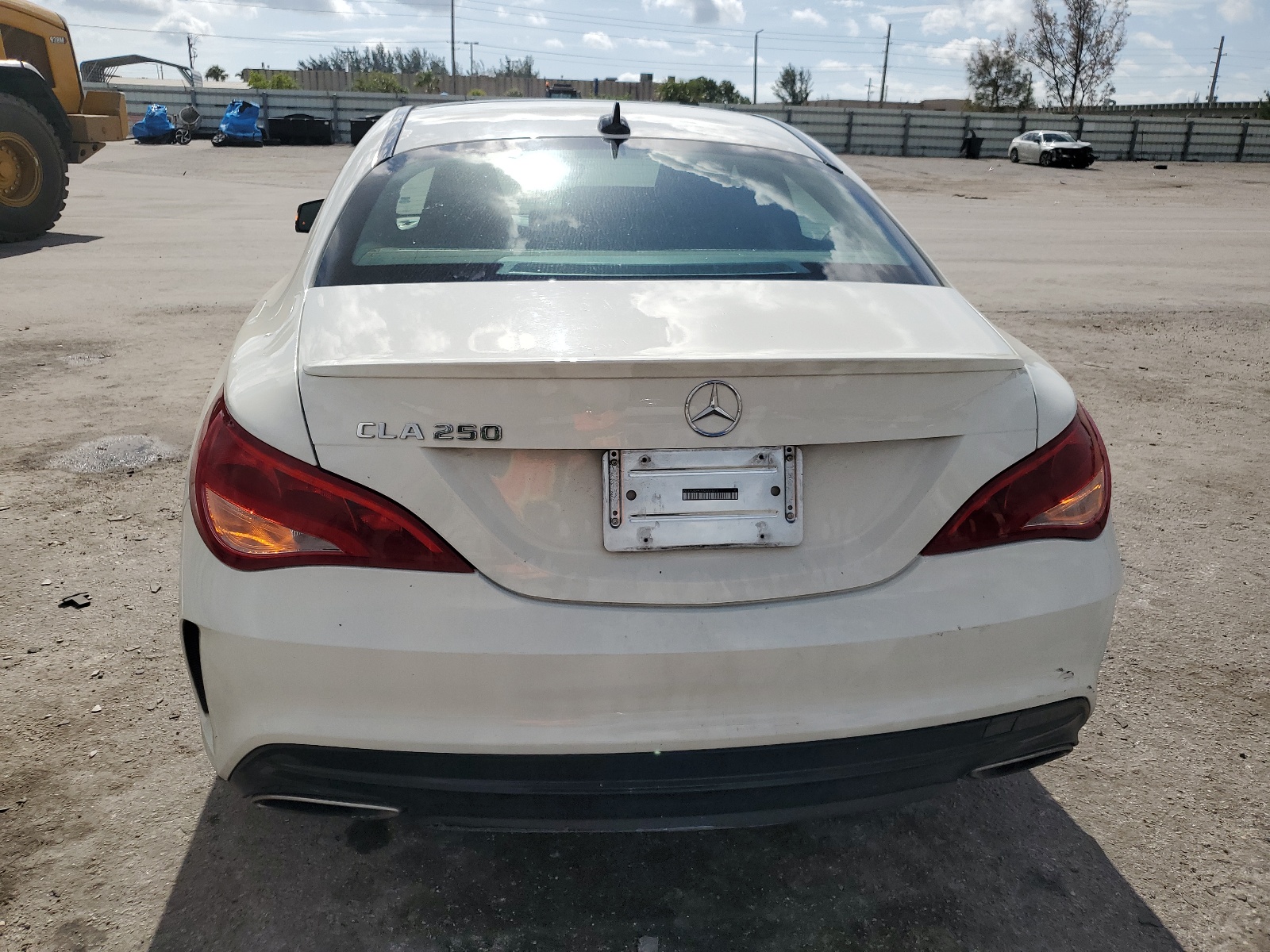 WDDSJ4EB3JN562623 2018 Mercedes-Benz Cla 250