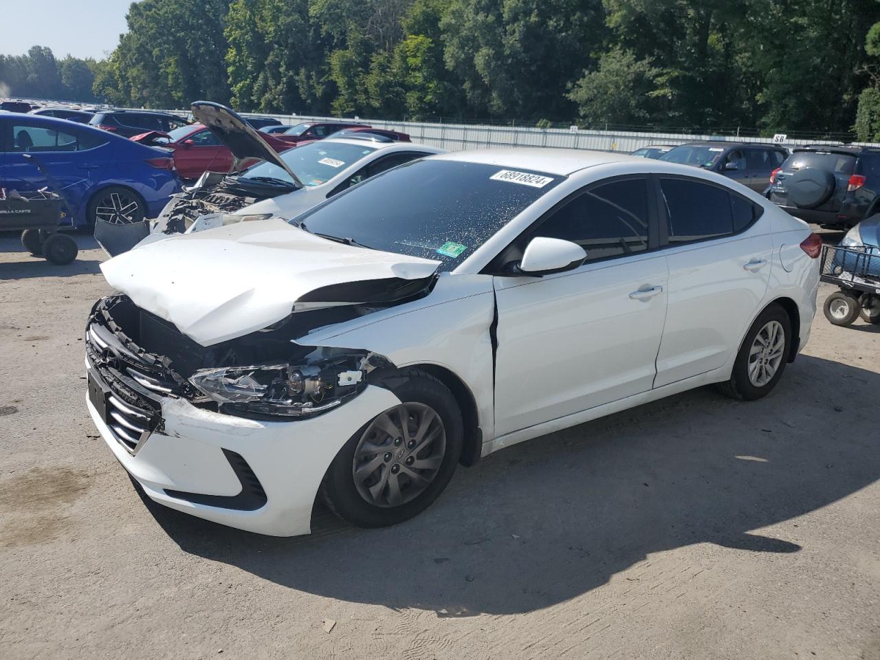 5NPD74LF8JH278296 2018 HYUNDAI ELANTRA - Image 1