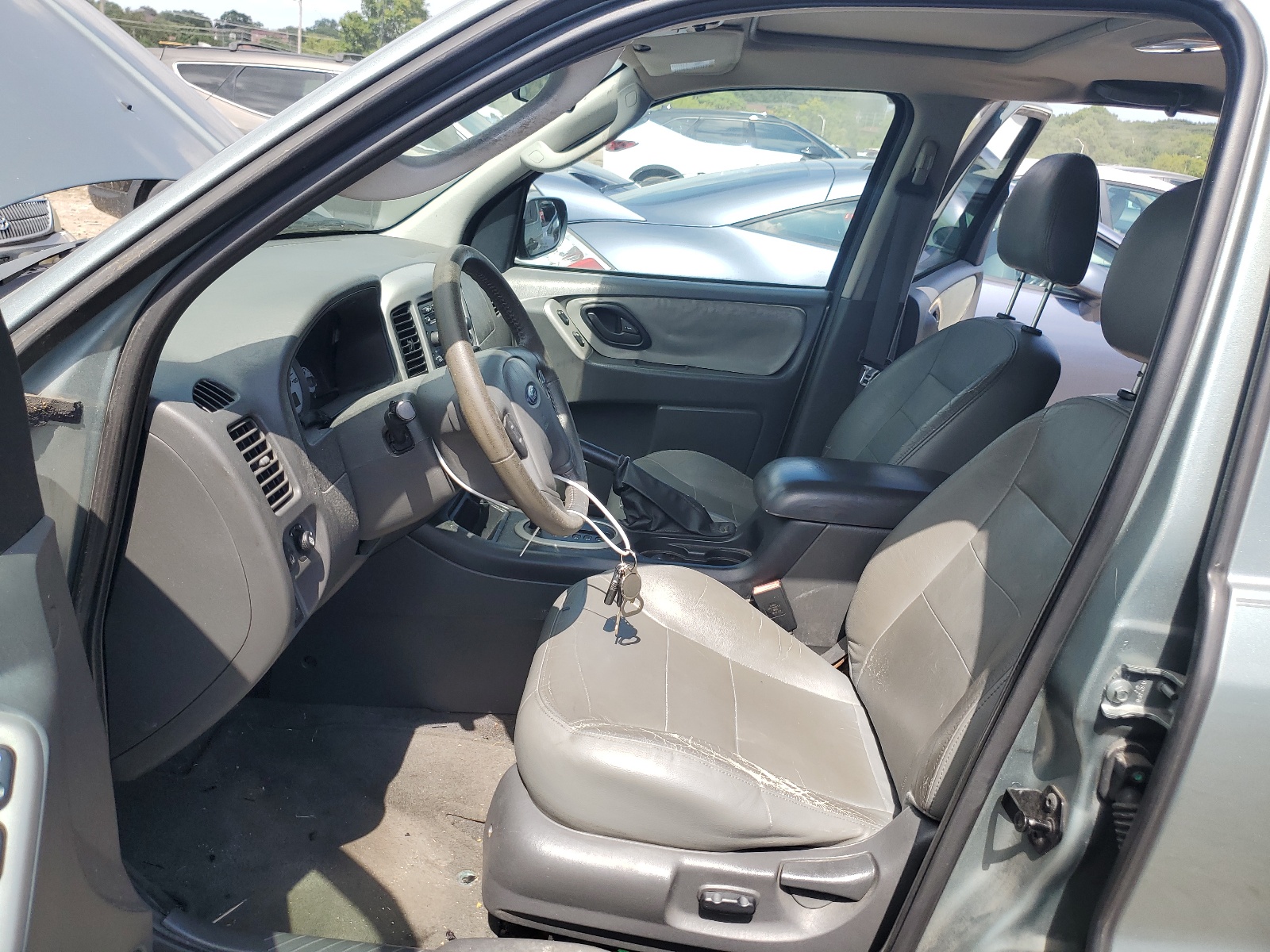 1FMYU93125KE16560 2005 Ford Escape Xlt