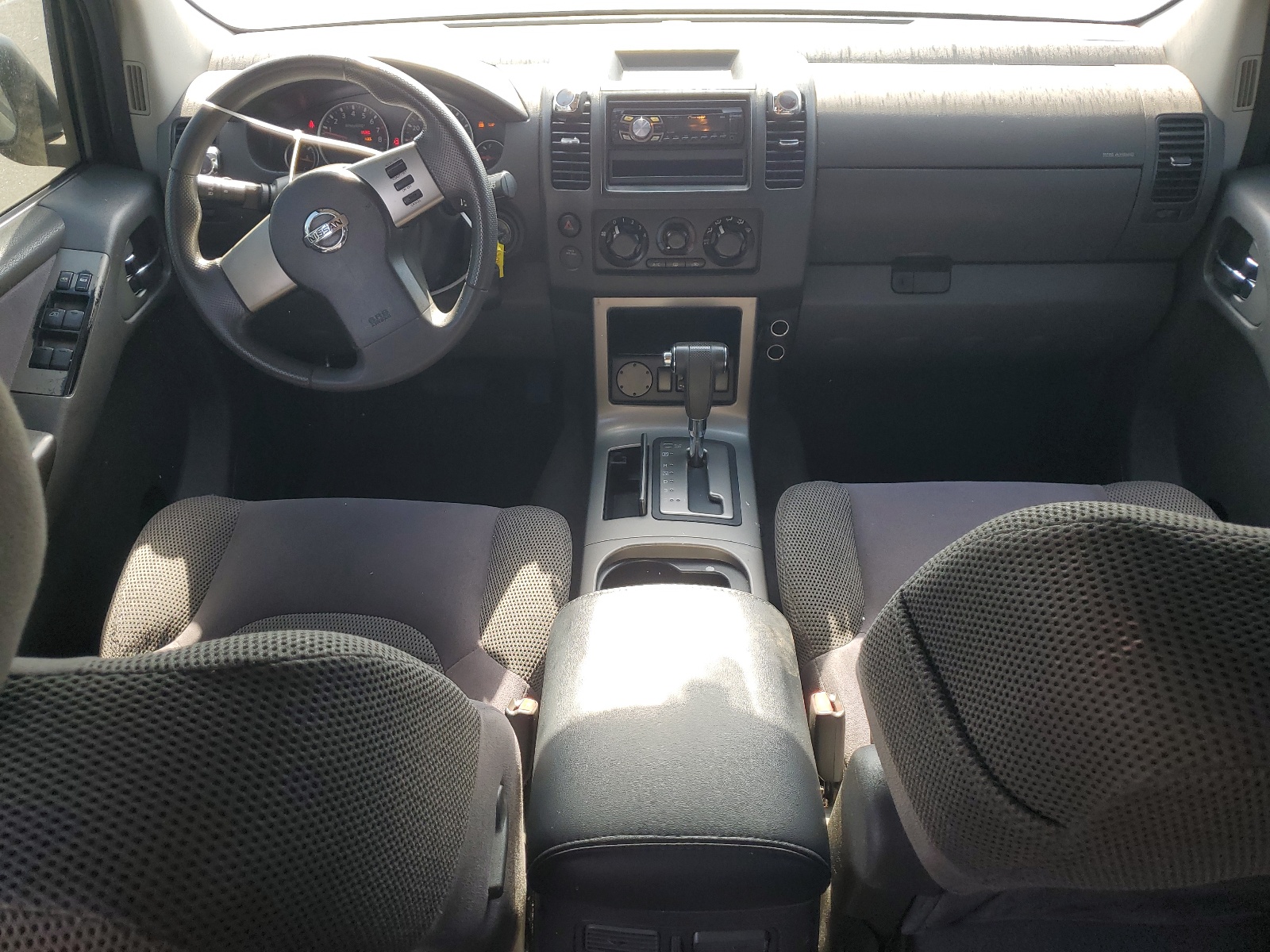 5N1AR18UX6C668088 2006 Nissan Pathfinder Le