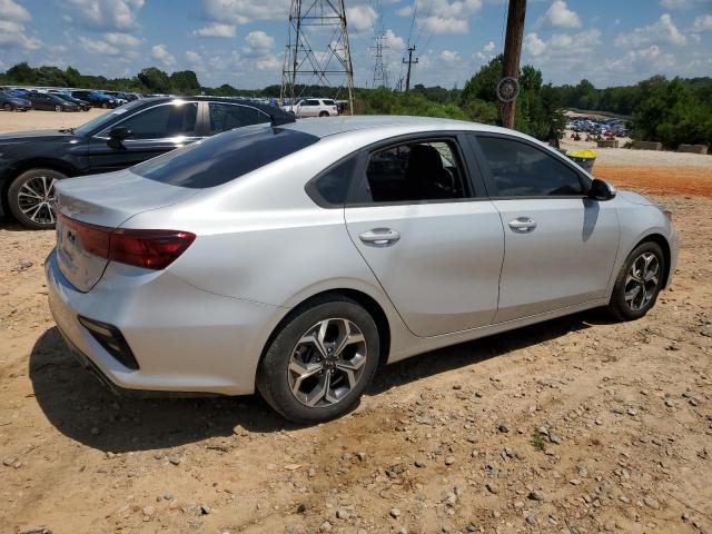 3KPF24AD8ME407297 Kia Forte  3