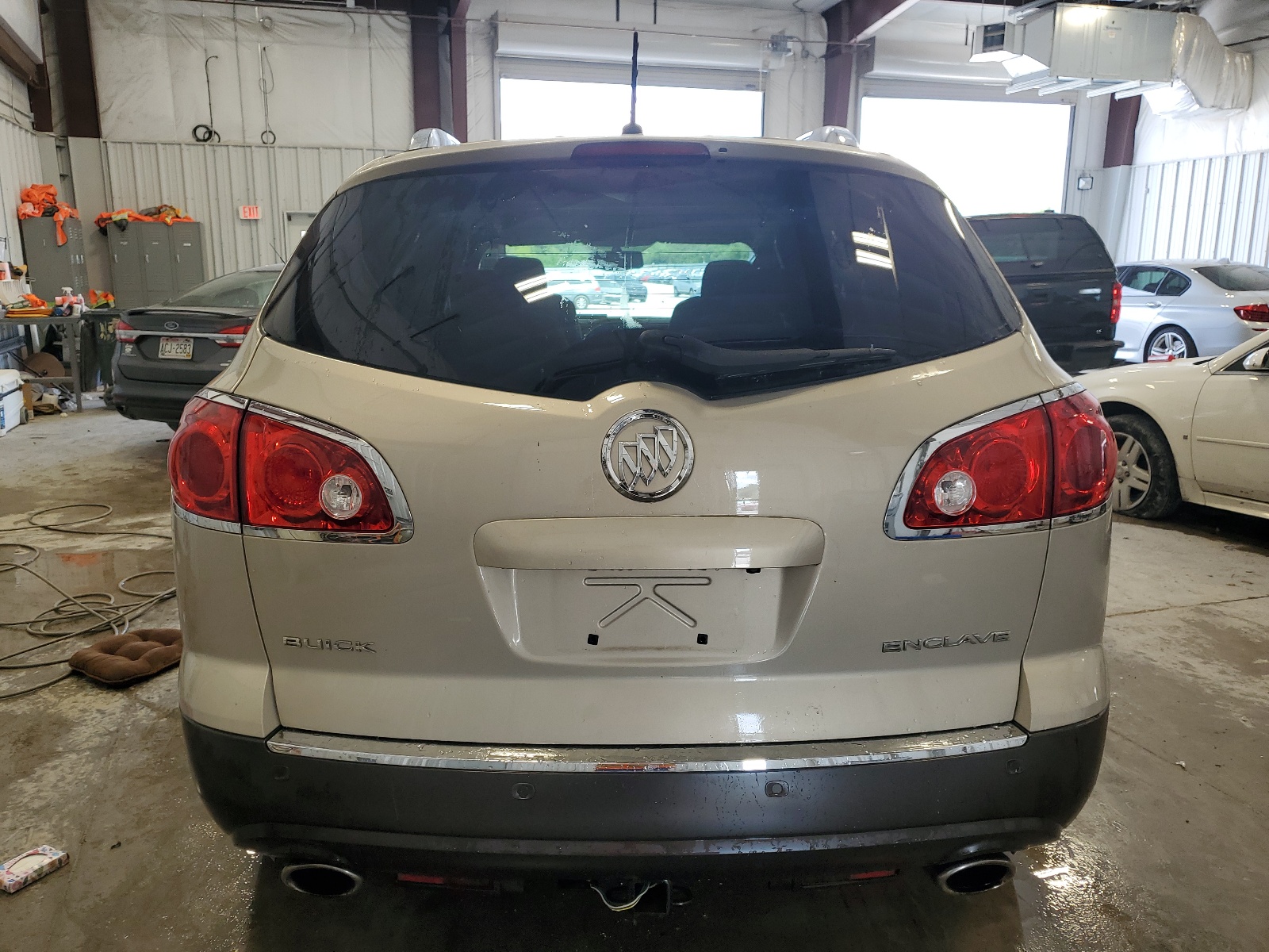 5GALRAED2AJ135465 2010 Buick Enclave Cx