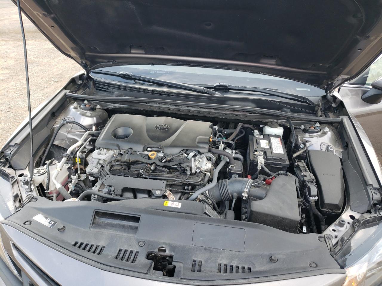 2021 Toyota Camry - Image 11