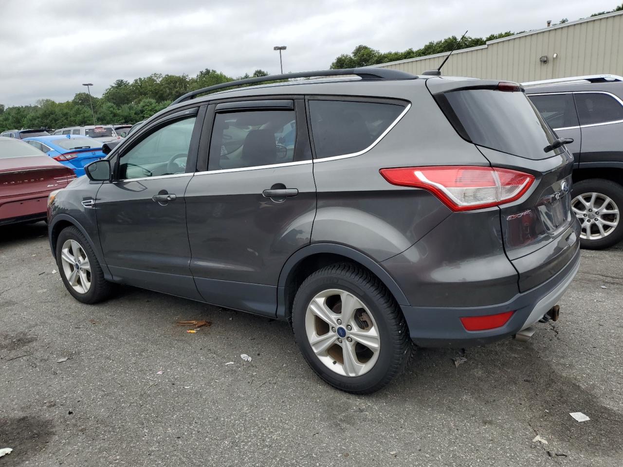 1FMCU0GX9GUB88360 2016 FORD ESCAPE - Image 2