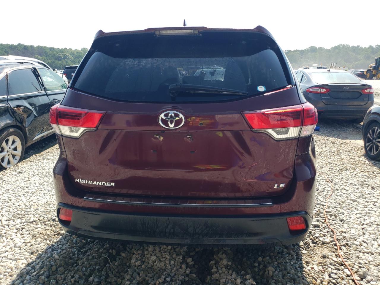 2018 Toyota Highlander Le VIN: 5TDZZRFH7JS287673 Lot: 66150024