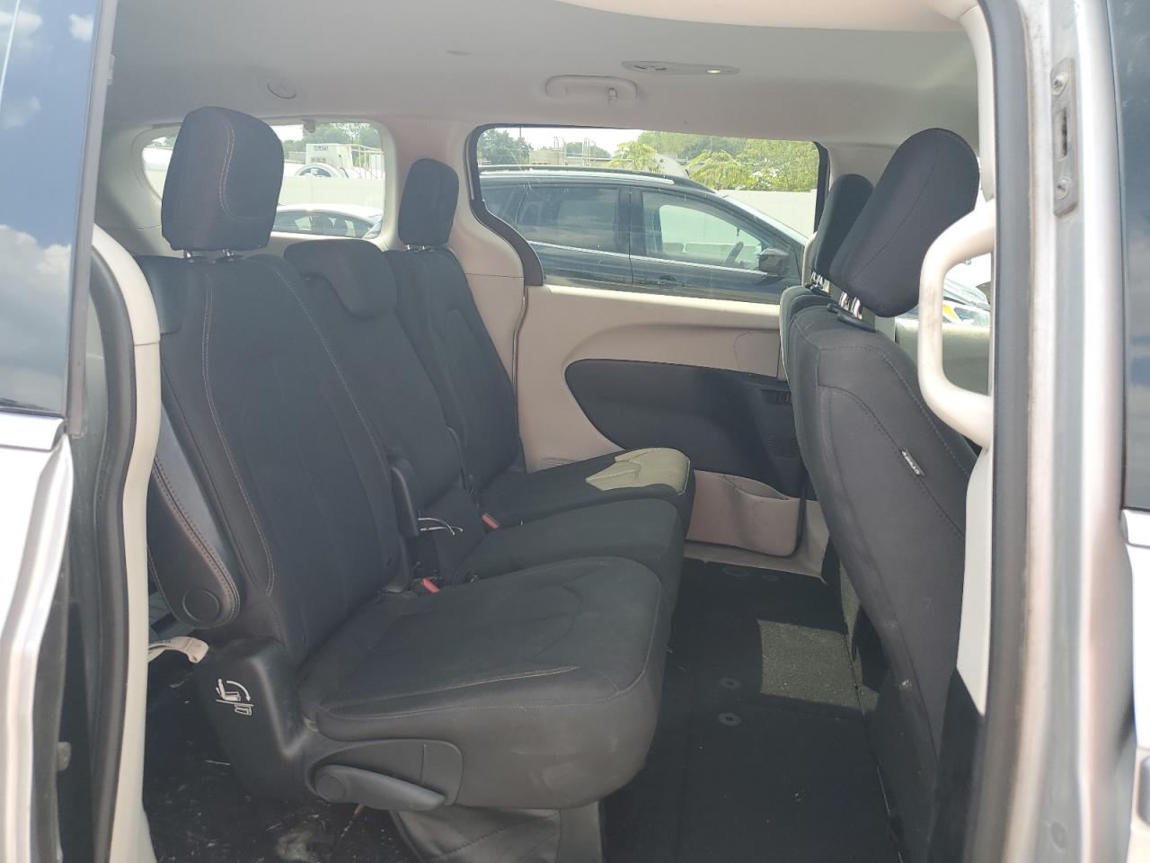 2017 Chrysler Pacifica Lx VIN: 2C4RC1CG7HR771375 Lot: 62419674