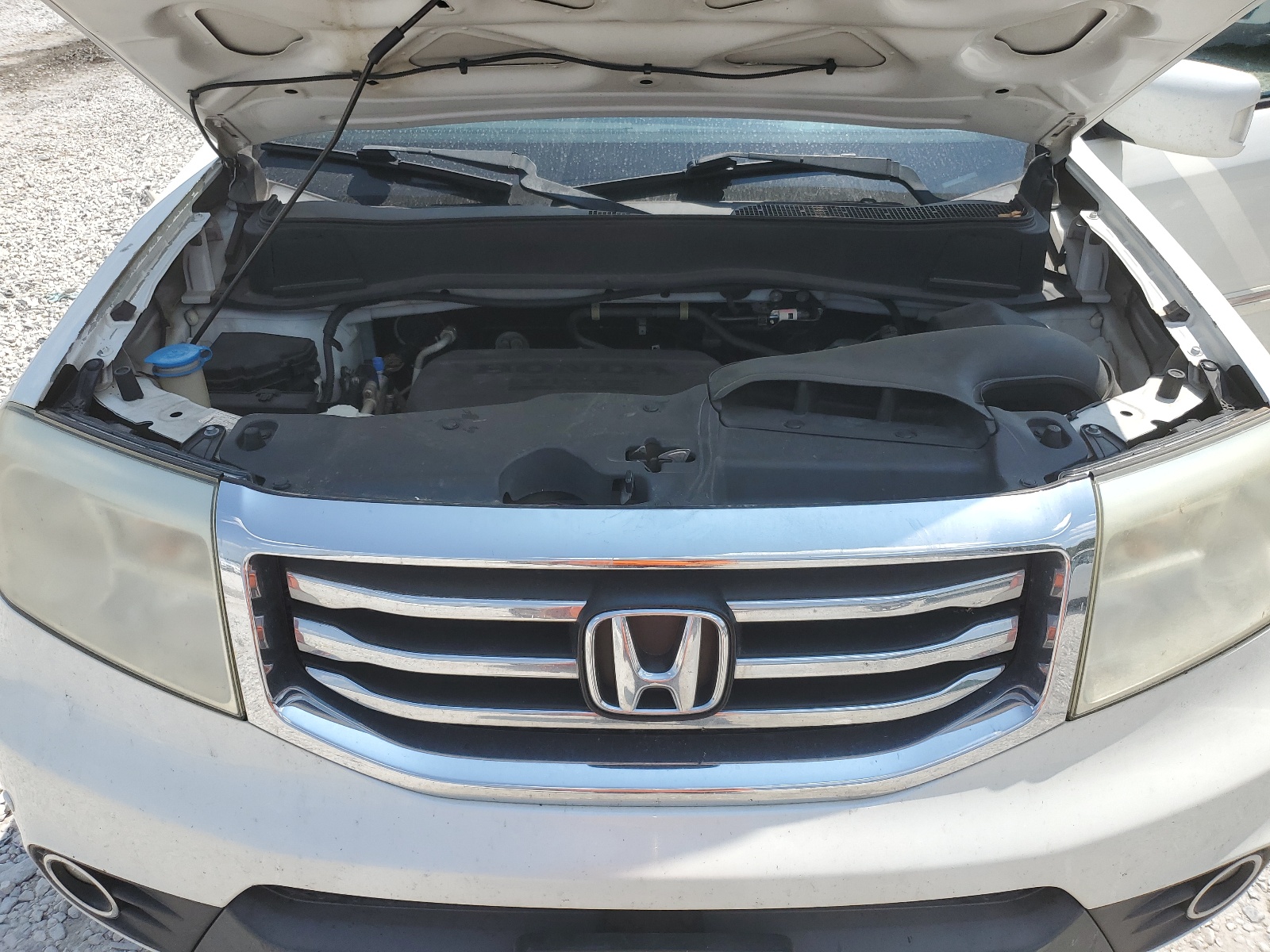 5FNYF4H98EB015348 2014 Honda Pilot Touring