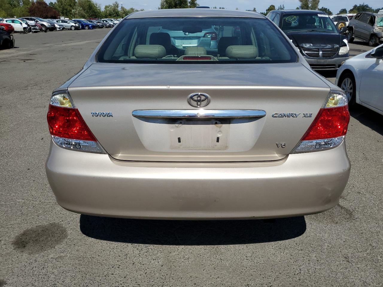 2005 Toyota Camry Le VIN: 4T1BF30K65U091023 Lot: 67984734