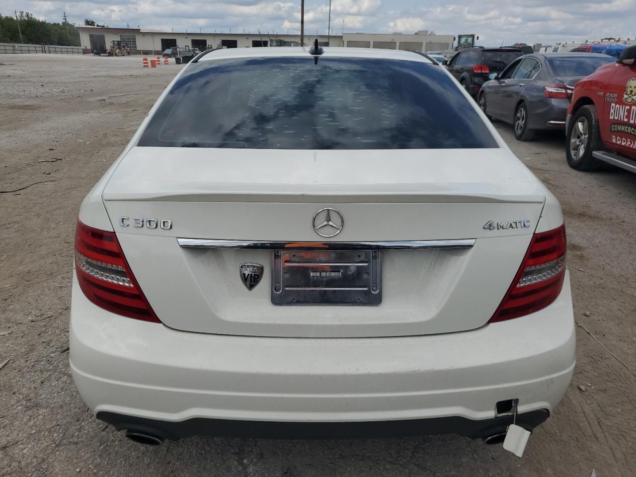 WDDGF8BB8CR209275 2012 Mercedes-Benz C 300 4Matic