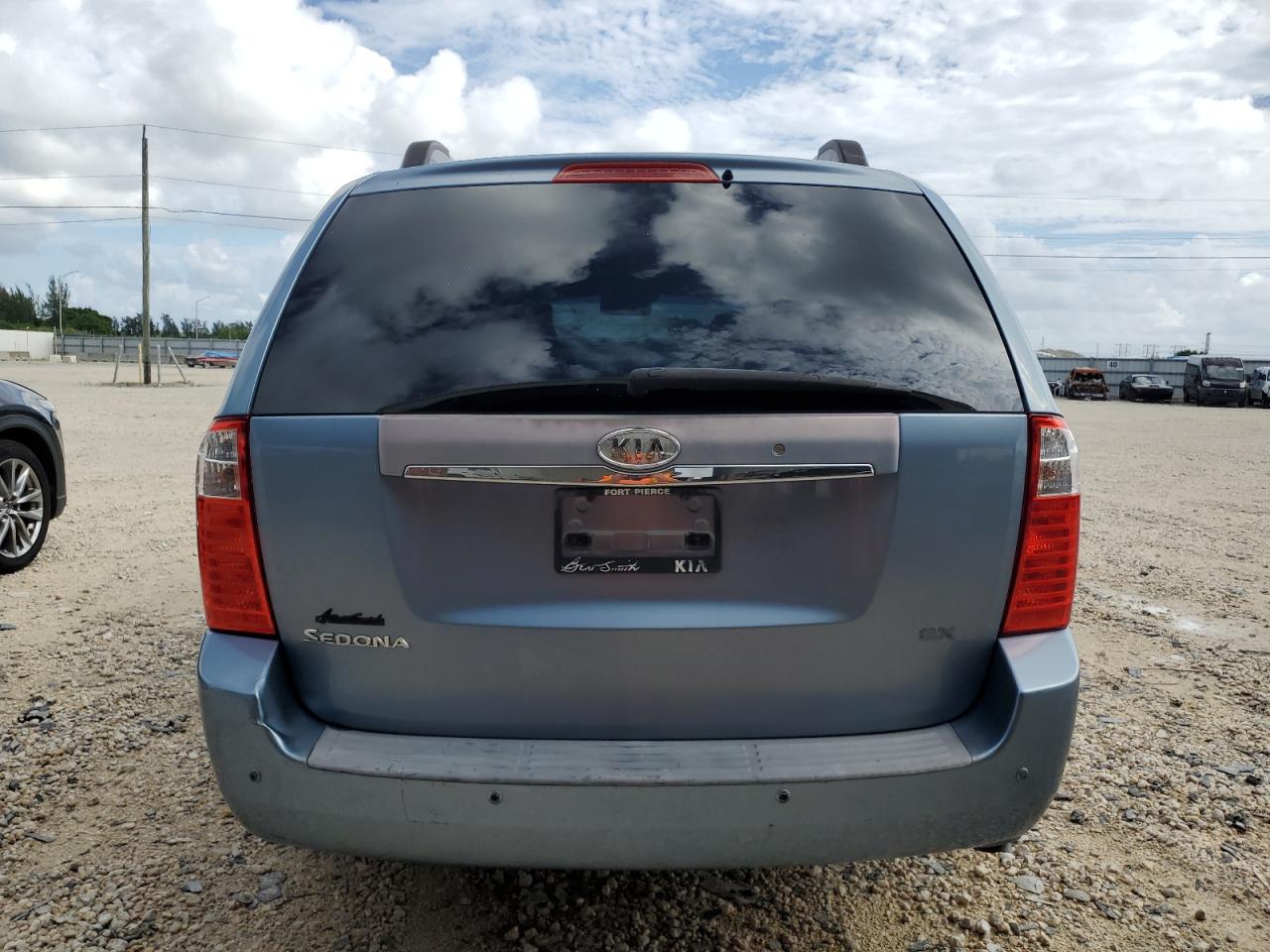 2007 Kia Sedona Ex VIN: KNDMB233176172560 Lot: 69004084