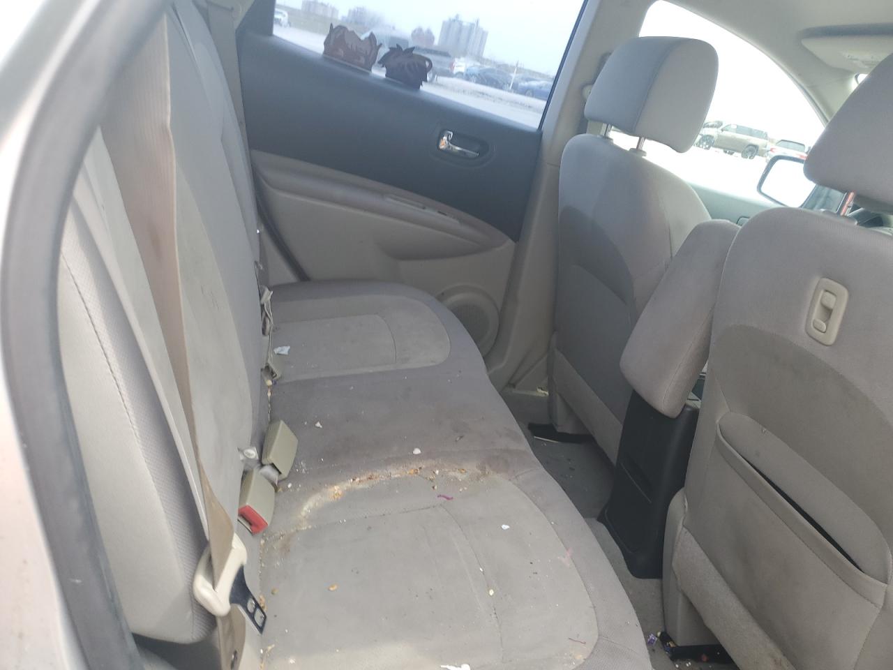 2010 Nissan Rogue S VIN: JN8AS5MV5AW113947 Lot: 63617294