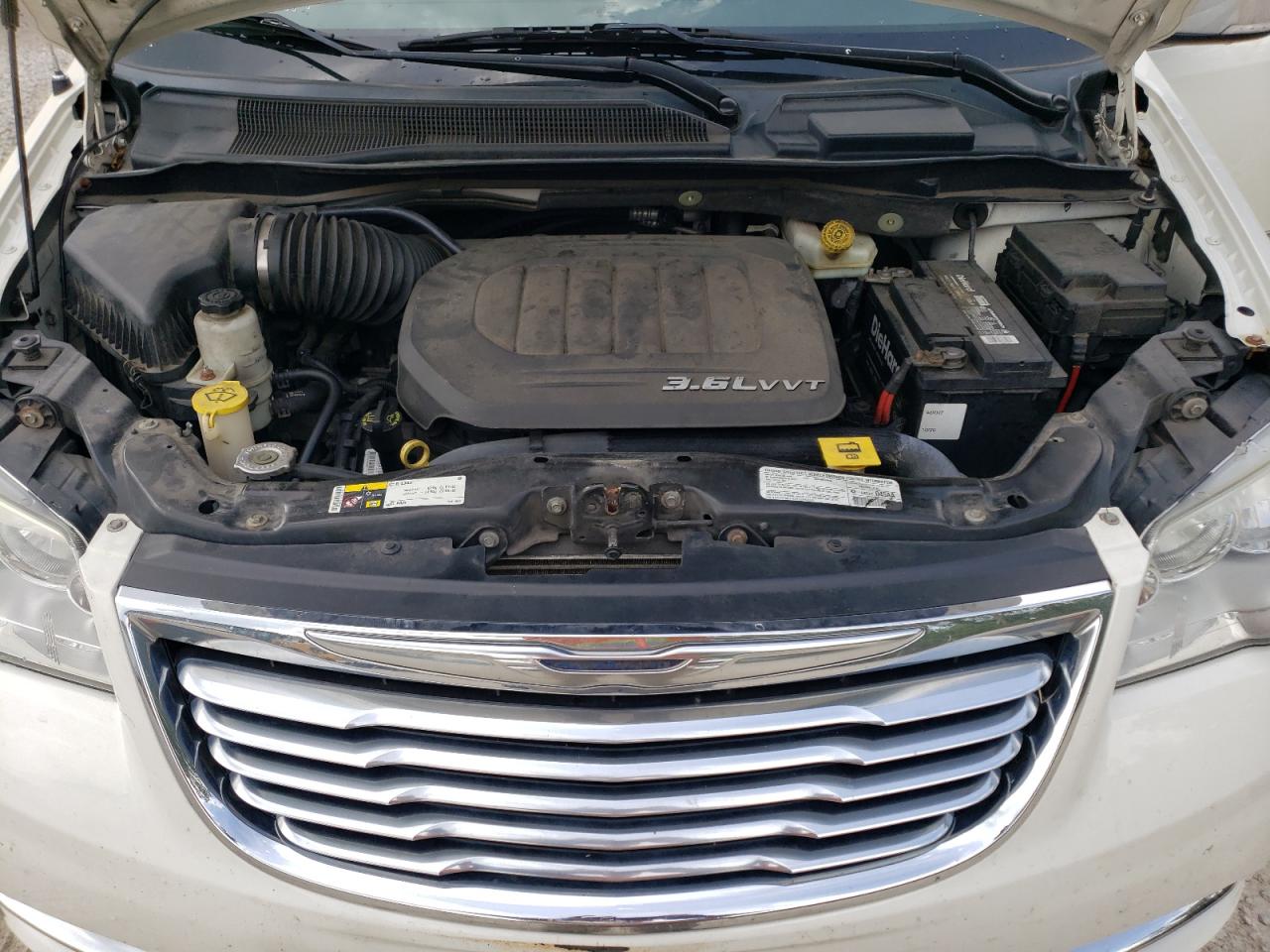 2013 Chrysler Town & Country Touring L VIN: 2C4RC1CG0DR692009 Lot: 66731764