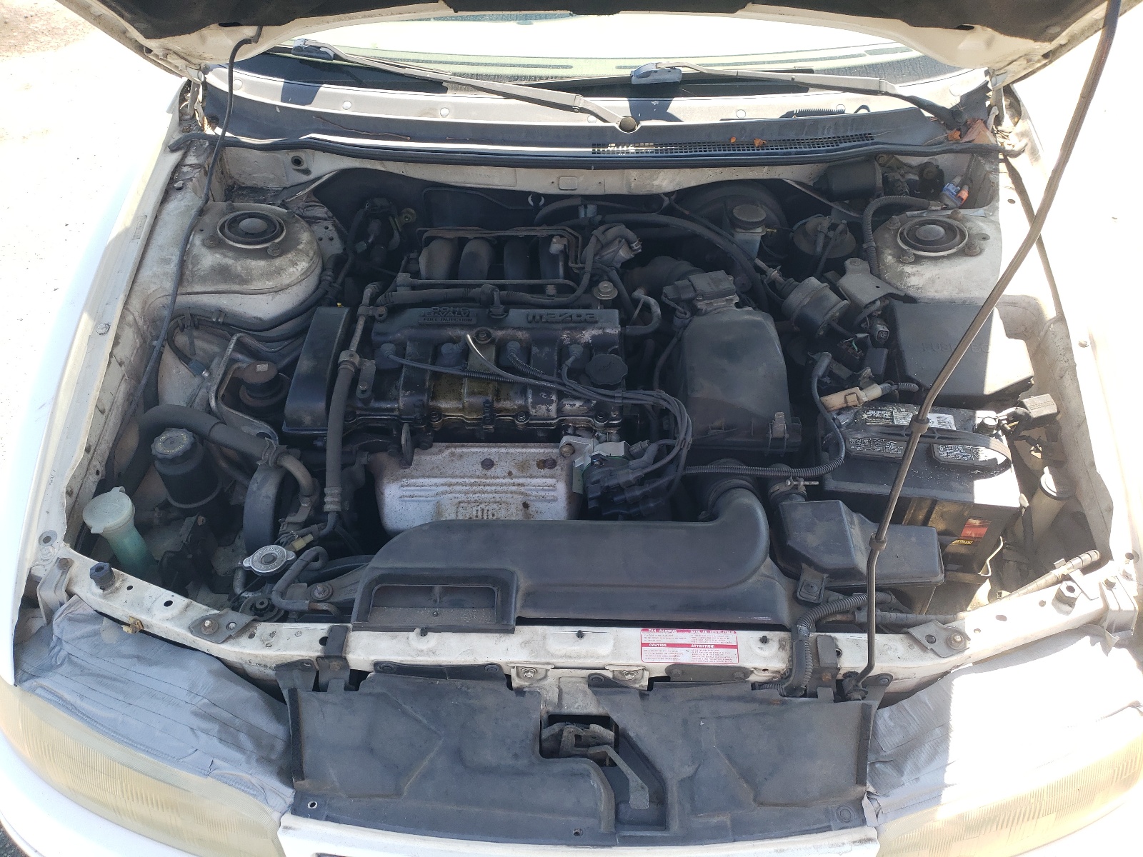 1YVGE22C8R5180132 1994 Mazda 626 Dx