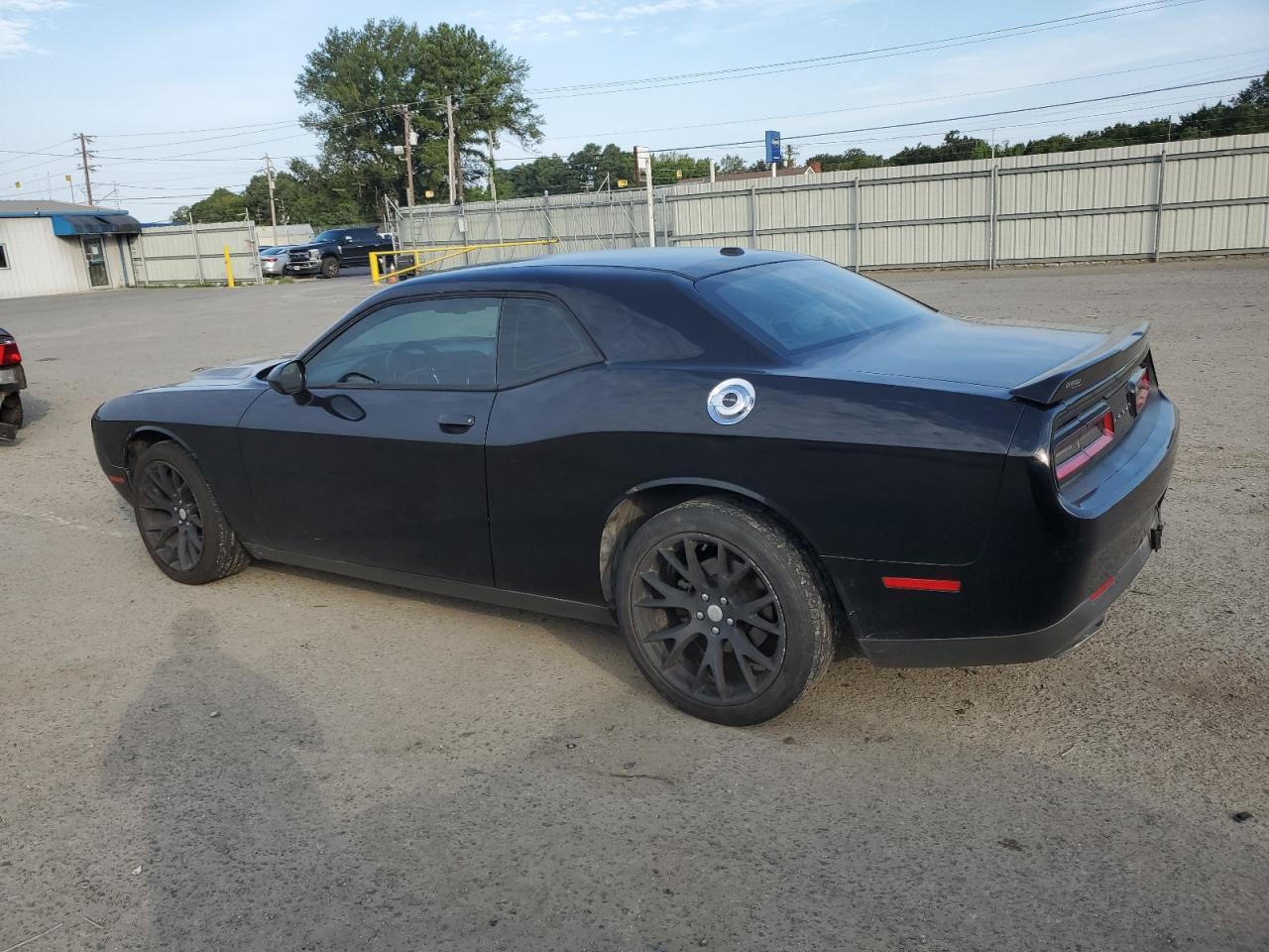 2C3CDZAG1FH822459 2015 DODGE CHALLENGER - Image 2