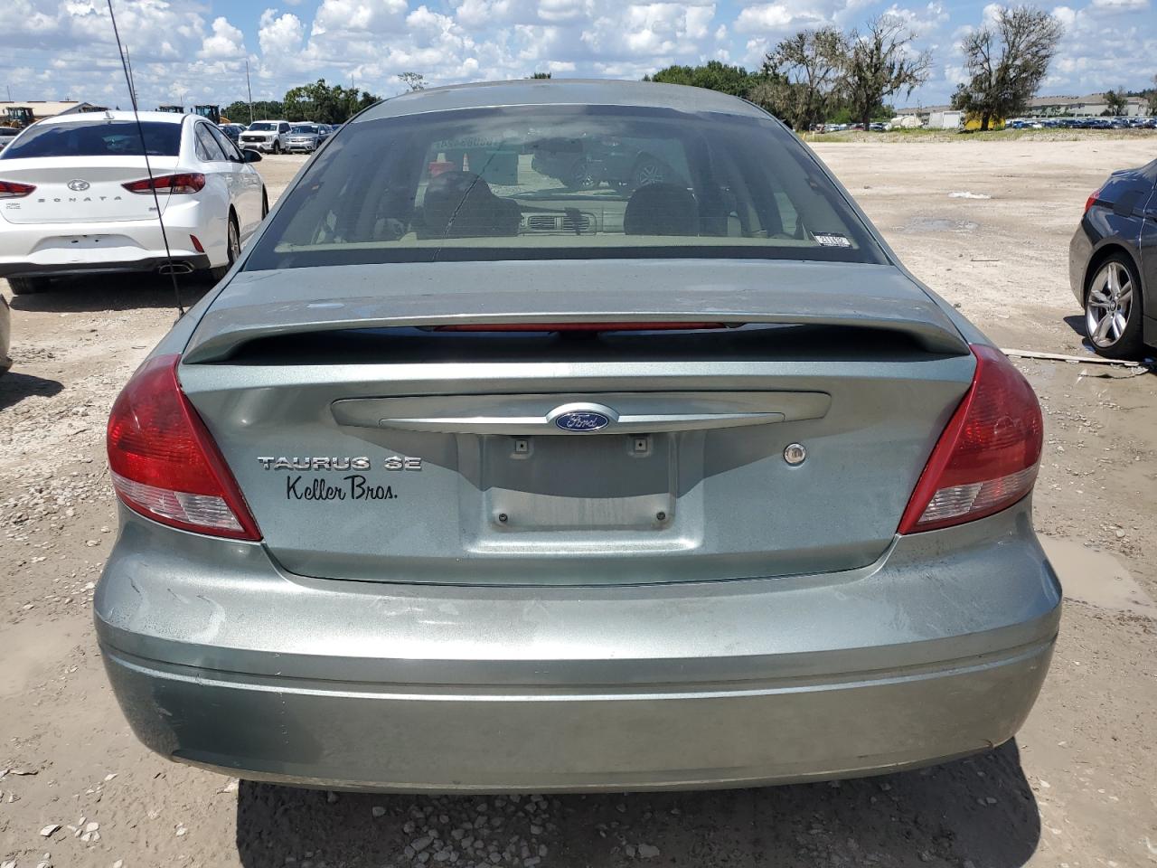 2007 Ford Taurus Se VIN: 1FAFP53U97A136462 Lot: 69083424