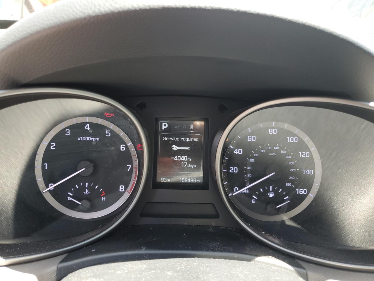 KM8SM4HF9HU188546 2017 Hyundai Santa Fe Se