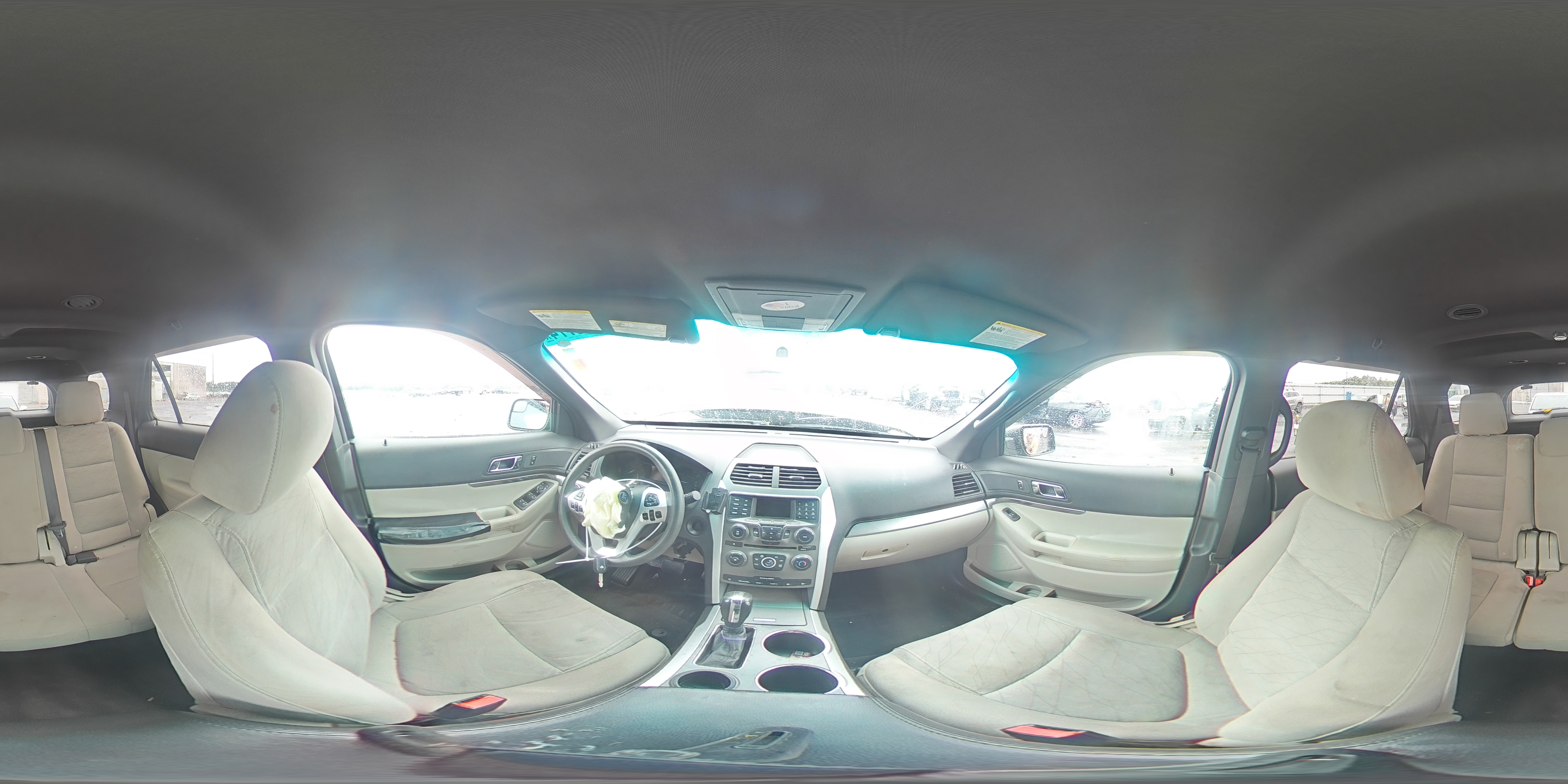 2011 Ford Explorer - Image 14