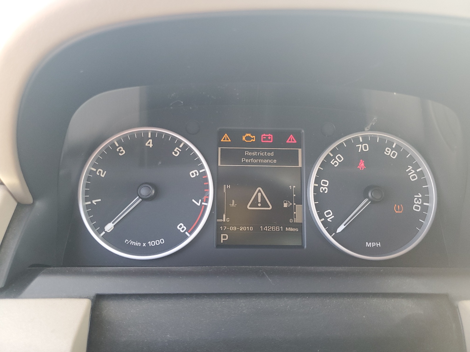 SALAG2D49CA639719 2012 Land Rover Lr4 Hse