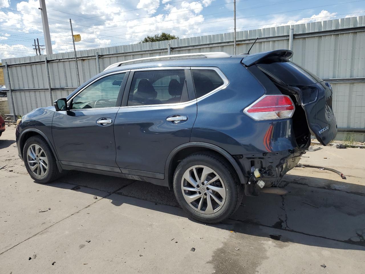 5N1AT2MT2FC785071 2015 NISSAN ROGUE - Image 2