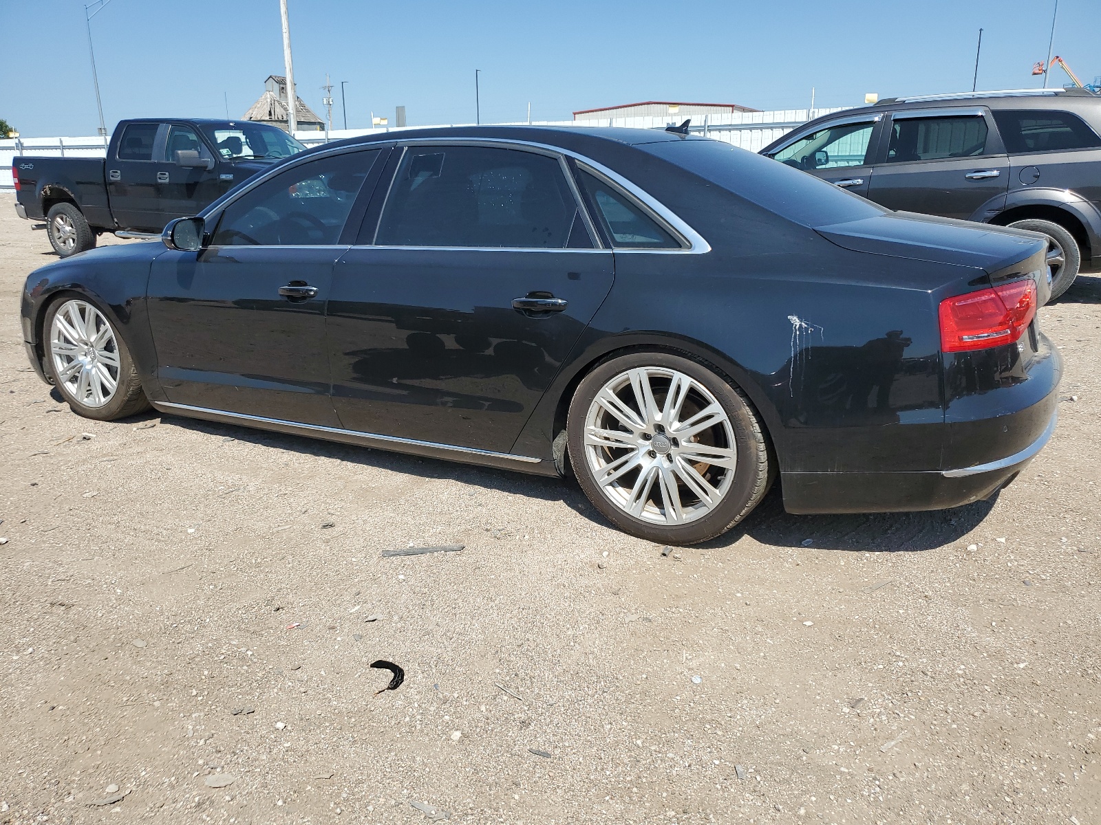 2013 Audi A8 L Quattro vin: WAURGAFD4DN034306