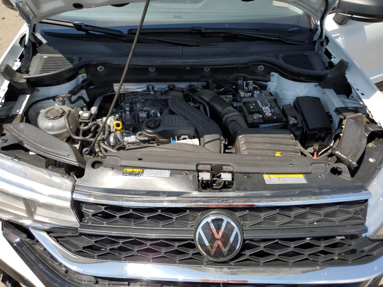 3VVCX7B28PM323558 2023 Volkswagen Taos S