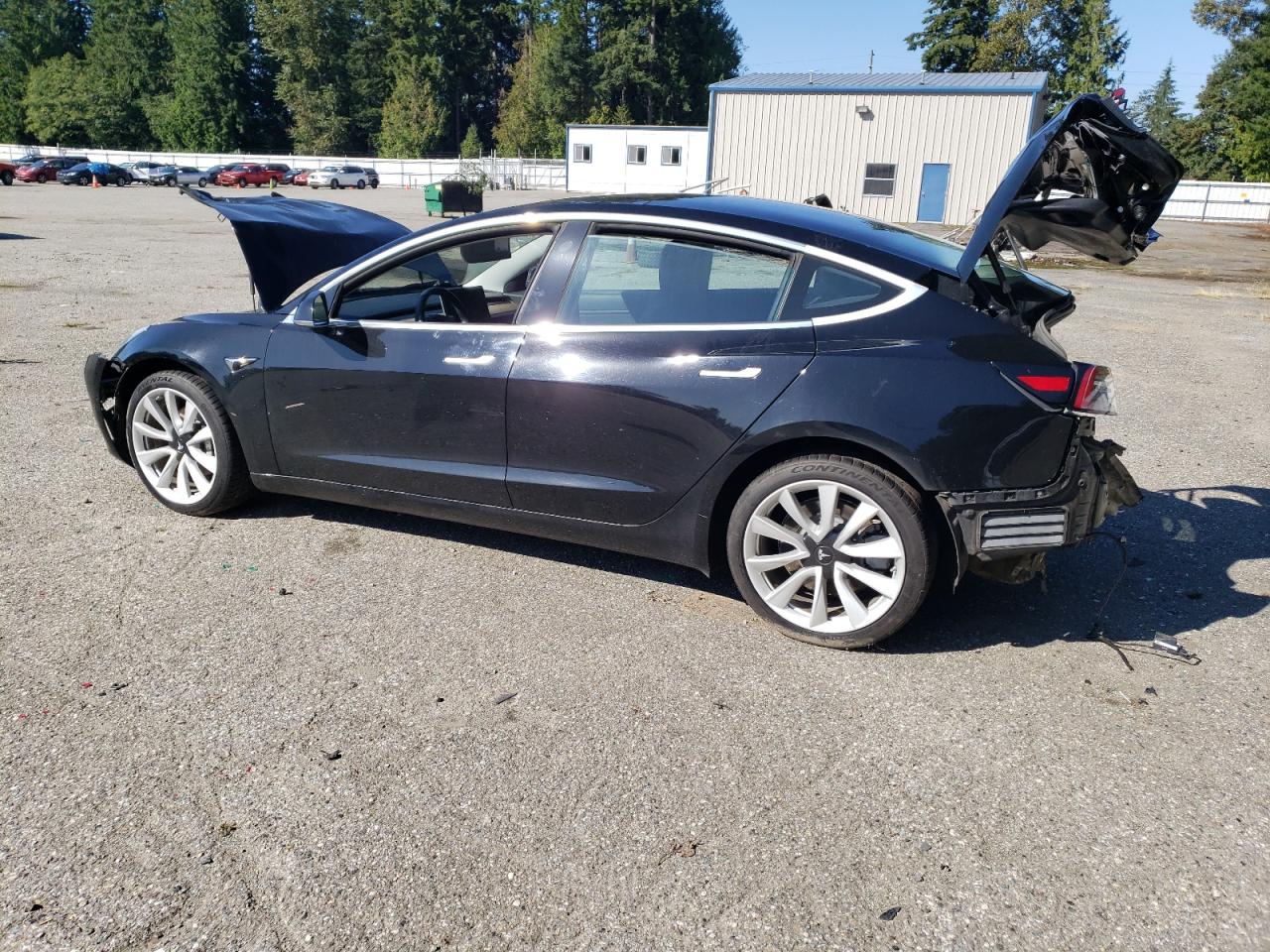 5YJ3E1EB9JF131896 2018 TESLA MODEL 3 - Image 2