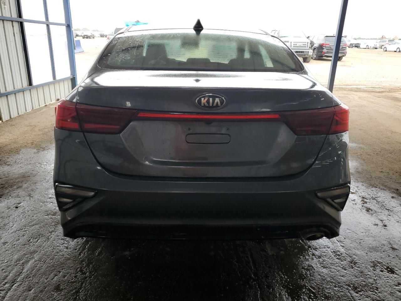 3KPF24AD8ME353497 2021 Kia Forte Fe