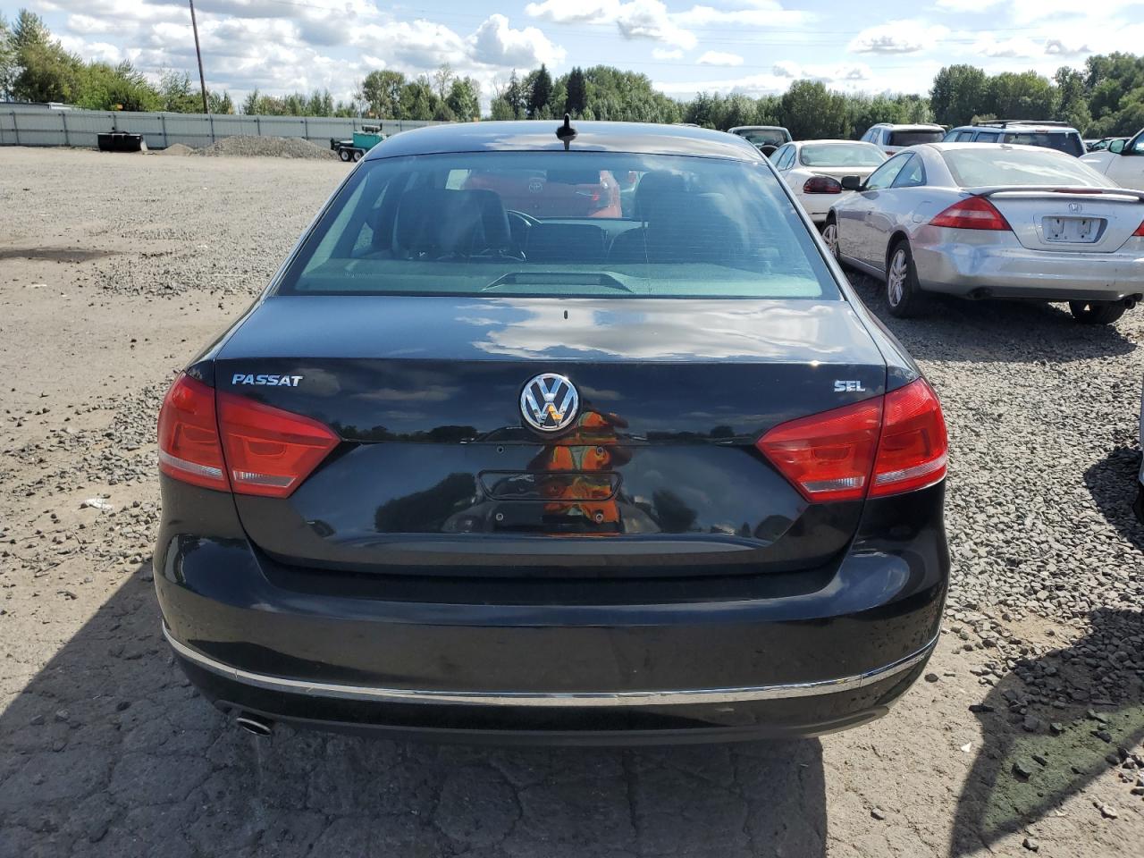2012 Volkswagen Passat Sel VIN: 1VWCP7A34CC026272 Lot: 67938014