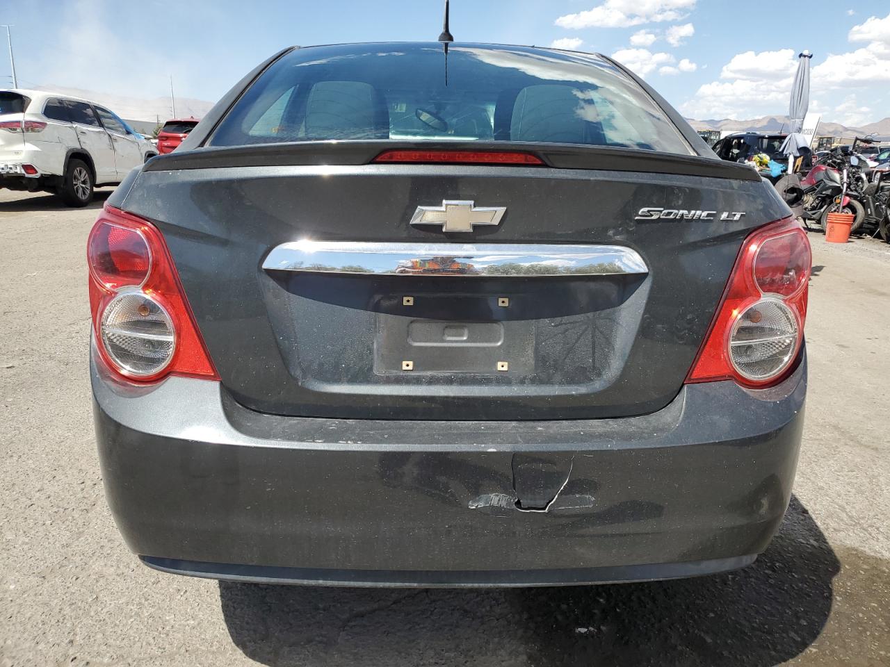 2014 Chevrolet Sonic - Image 6