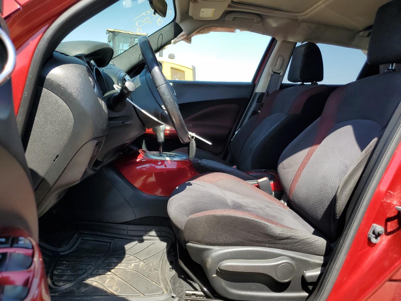 2015 Nissan Juke S VIN: JN8AF5MV5FT552286 Lot: 53987345