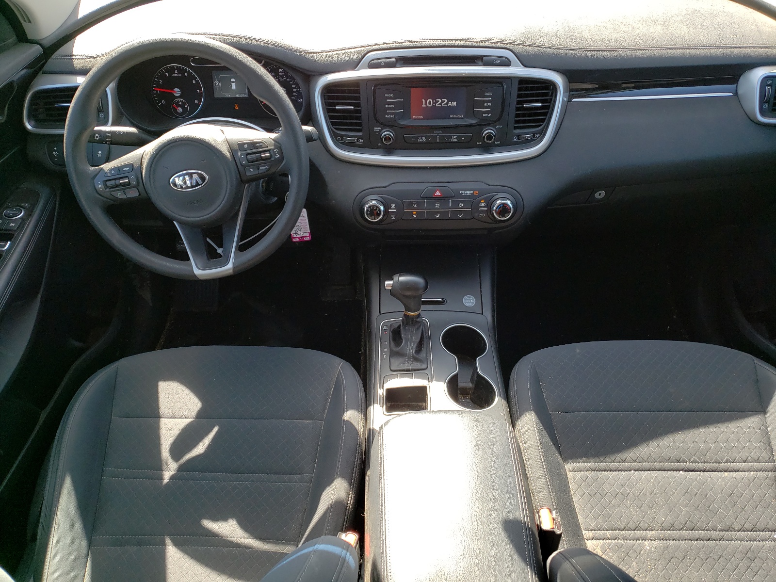 5XYPGDA56JG373406 2018 Kia Sorento Lx