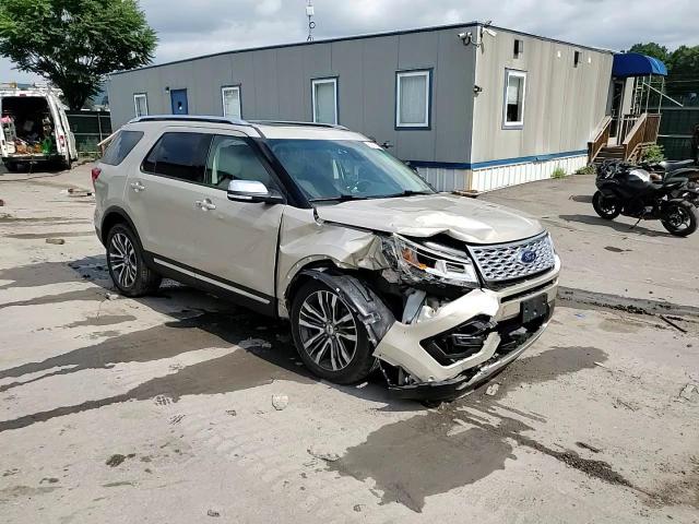 2017 Ford Explorer Platinum VIN: 1FM5K8HT6HGB50562 Lot: 65945354