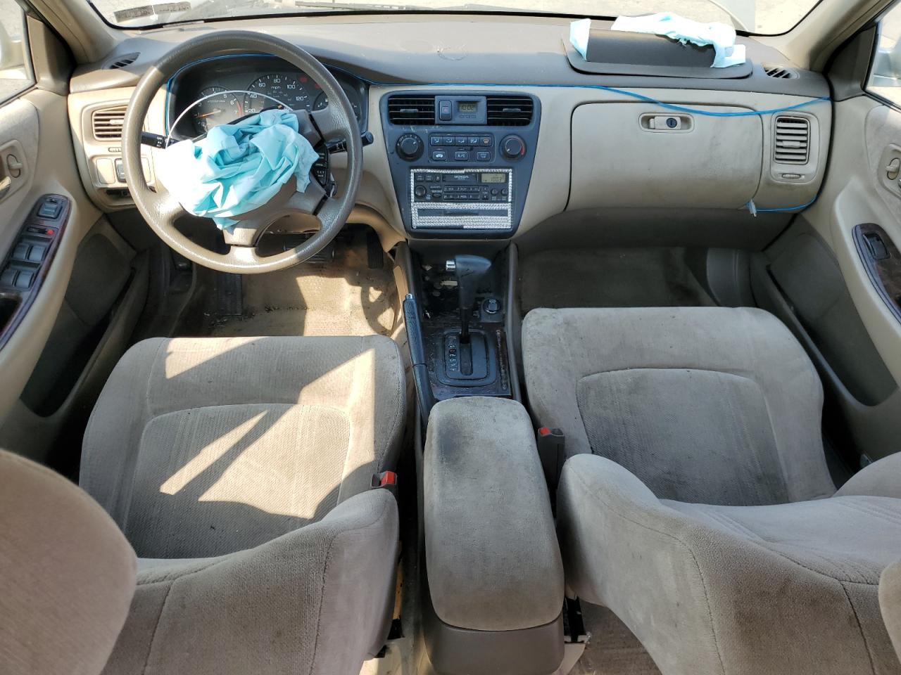2000 Honda Accord - Image 8
