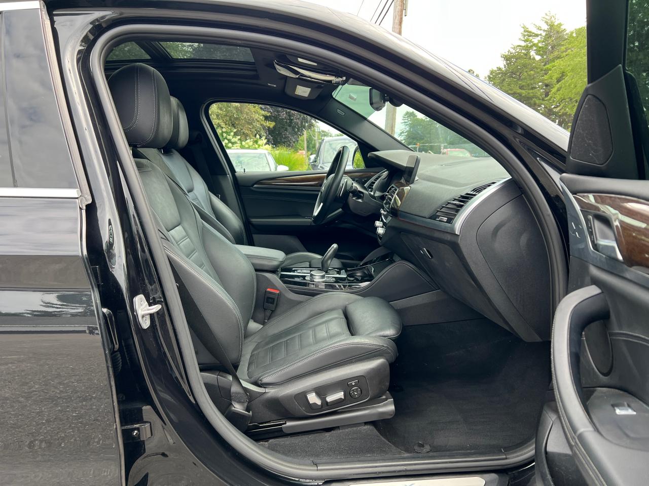 2021 BMW X4 xDrive30I VIN: 5UX2V1C01M9F33781 Lot: 66994334