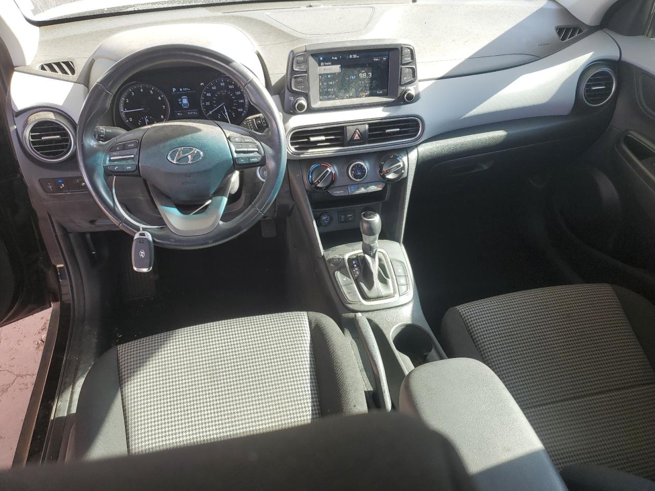 KM8K22AA4KU227608 2019 Hyundai Kona Sel