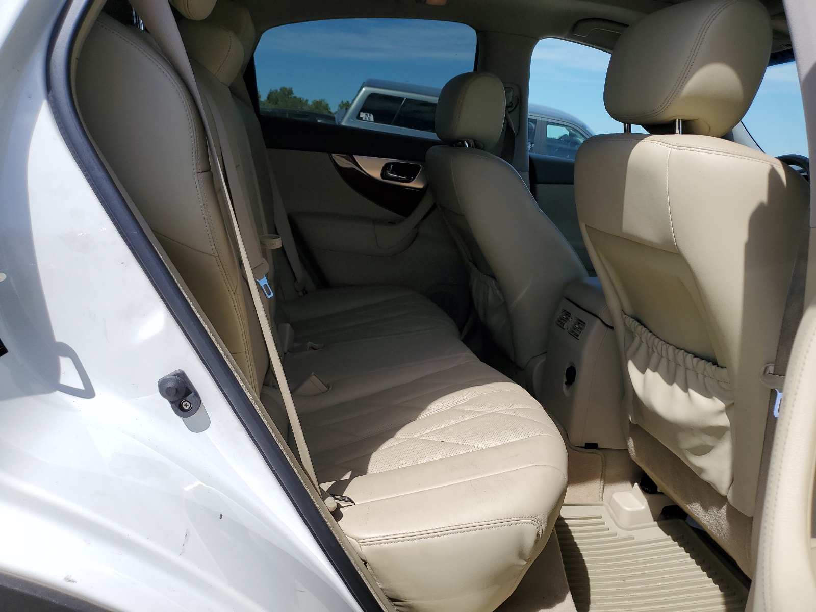 JN8AS1MW7BM141263 2011 Infiniti Fx35