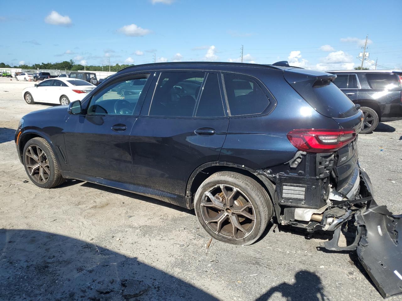 2021 BMW X5 - Image 2